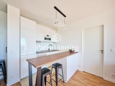 For rent Suresnes 2 rooms 40 m2 Hauts de Seine (92150) photo 2