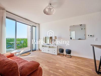 For rent Suresnes 2 rooms 40 m2 Hauts de Seine (92150) photo 4