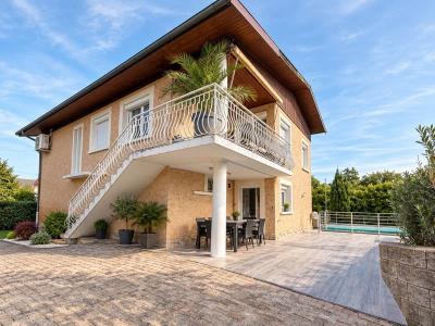 For sale Voiron 7 rooms 180 m2 Isere (38500) photo 0