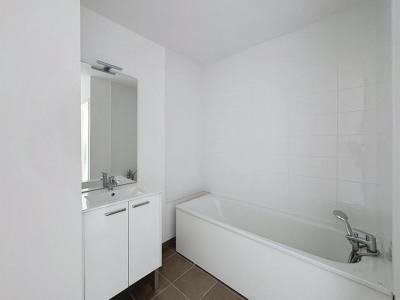 For rent Valenciennes 3 rooms 59 m2 Nord (59300) photo 4