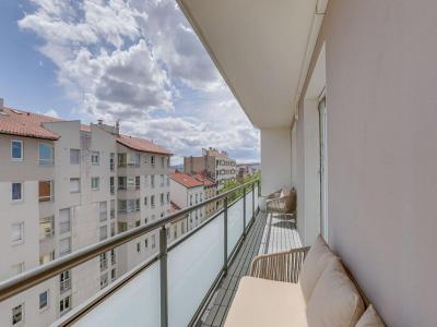 Louer Appartement 74 m2 Lyon-3eme-arrondissement