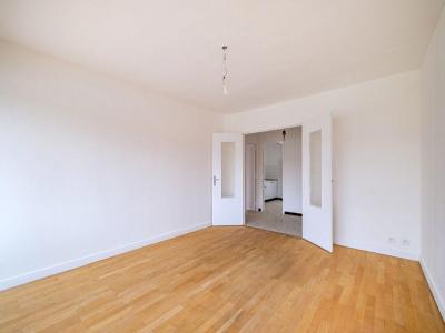 For sale Lyon-7eme-arrondissement 3 rooms 70 m2 Rhone (69007) photo 1