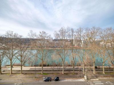 For sale Lyon-7eme-arrondissement 3 rooms 70 m2 Rhone (69007) photo 4