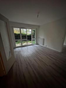 For sale Noisy-le-grand 2 rooms 45 m2 Seine saint denis (93160) photo 0
