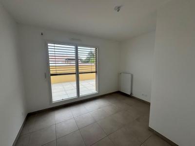 For rent Craponne 3 rooms 72 m2 Rhone (69290) photo 1