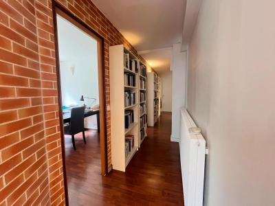 For rent Montrouge 262 m2 Hauts de Seine (92120) photo 4