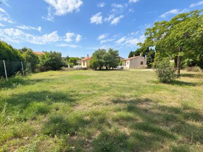 For sale Saint-chamas 700 m2 Bouches du Rhone (13250) photo 0