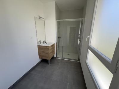 For rent Vertou 1 room 30 m2 Loire atlantique (44120) photo 2