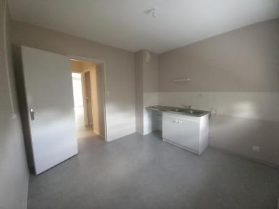 For rent Digoin 4 rooms 73 m2 Saone et loire (71160) photo 2