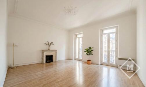 For sale Marseille-8eme-arrondissement 2 rooms 59 m2 Bouches du Rhone (13008) photo 0