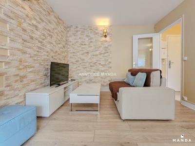 For rent Chatillon 2 rooms 41 m2 Hauts de Seine (92320) photo 0