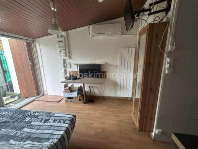 For sale Vitry-sur-seine 2 rooms 23 m2 Val de Marne (94400) photo 1