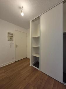 For rent Toulouse 1 room 35 m2 Haute garonne (31100) photo 0