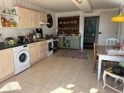 For sale Aigre RUFFEC 3 rooms 93 m2 Charente (16140) photo 4