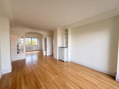 Louer Appartement 113 m2 Sainte-foy-les-lyon