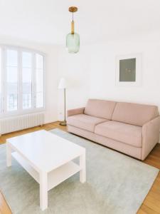 For rent Bois-colombes 2 rooms 54 m2 Hauts de Seine (92270) photo 0
