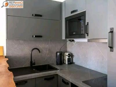 Louer Appartement Paris-18eme-arrondissement 500 euros