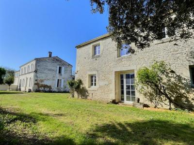 For sale Vallee 5 rooms 140 m2 Charente maritime (17250) photo 1