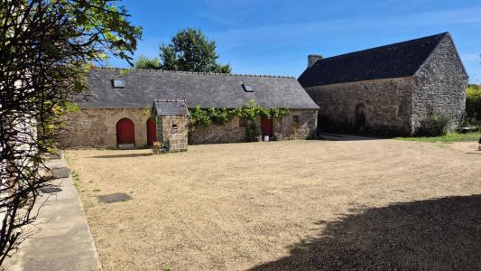 For sale Plougonven 4 rooms 100 m2 Finistere (29640) photo 2