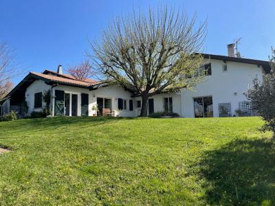 For sale Ustaritz 6 rooms 194 m2 Pyrenees atlantiques (64480) photo 0