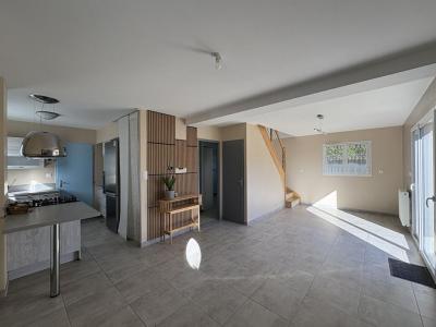 For sale Mellac 6 rooms 87 m2 Finistere (29300) photo 1