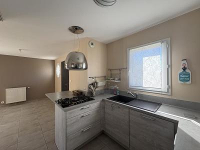 For sale Mellac 6 rooms 87 m2 Finistere (29300) photo 4