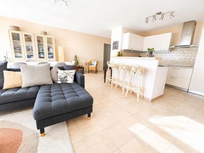Annonce Vente 4 pi�ces Appartement Hyeres 83