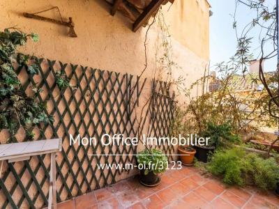 Acheter Appartement 70 m2 Beaurecueil