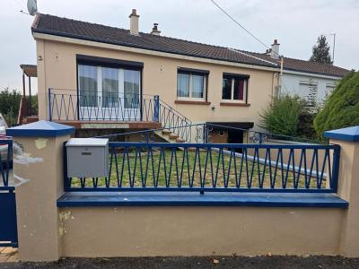 For sale Hirson 4 rooms 74 m2 Aisne (02500) photo 0