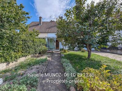 For sale Perignat-les-sarlieve 4 rooms 86 m2 Puy de dome (63170) photo 0
