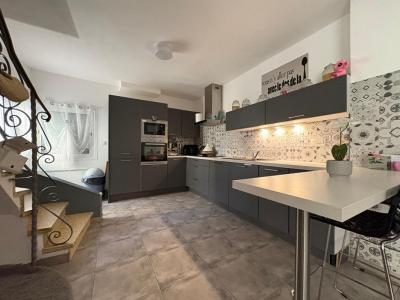 For sale Vias 6 rooms 136 m2 Herault (34450) photo 1