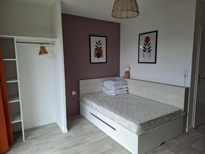 Louer Appartement Rochefort 543 euros