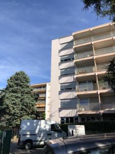 For rent Lyon-5eme-arrondissement 2 rooms 52 m2 Rhone (69005) photo 0