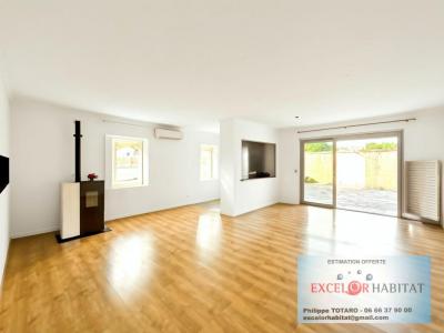 For sale Macon 4 rooms 117 m2 Saone et loire (71000) photo 1