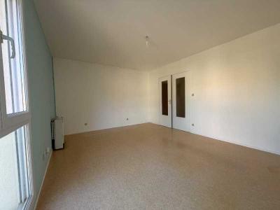 Acheter Appartement 66 m2 Rougemont-le-chateau