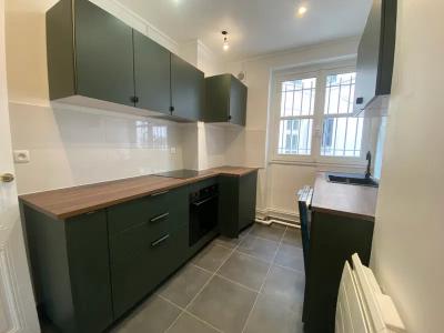 Louer Appartement 114 m2 Paris-3eme-arrondissement
