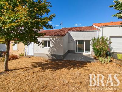 For sale Roche-sur-yon 3 rooms 69 m2 Vendee (85000) photo 0
