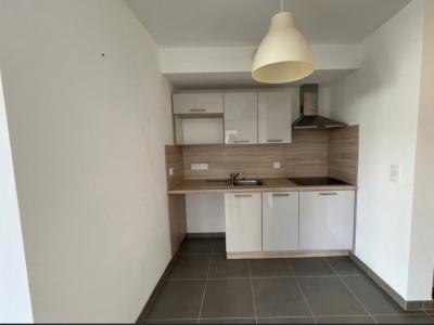 For rent Nantes 2 rooms 38 m2 Loire atlantique (44200) photo 3