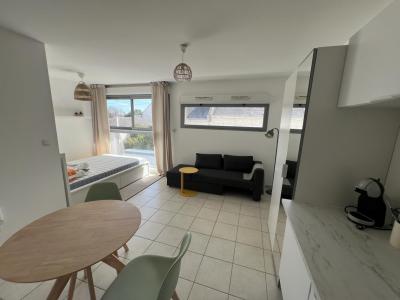 For rent Nantes 1 room 24 m2 Loire atlantique (44000) photo 0