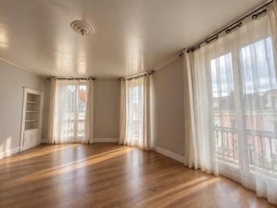 For sale Mans 4 rooms 132 m2 Sarthe (72000) photo 0