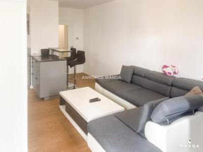 For rent Saint-denis 3 rooms 61 m2 Seine saint denis (93200) photo 0