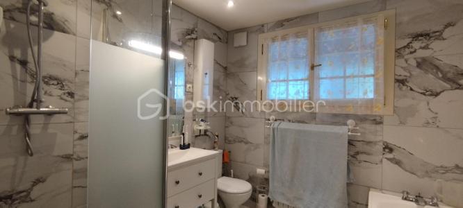 For sale Vares 4 rooms 125 m2 Lot et garonne (47400) photo 3