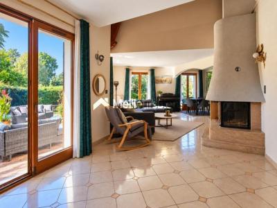 For sale Ornex 7 rooms 181 m2 Ain (01210) photo 3
