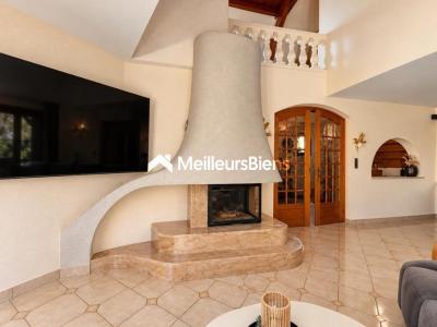 For sale Ornex 7 rooms 181 m2 Ain (01210) photo 4