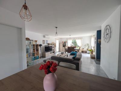 For sale Sigogne 3 rooms 83 m2 Charente (16200) photo 1