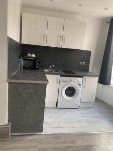 Louer Appartement Paris-18eme-arrondissement 1100 euros