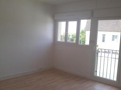 Louer Appartement 70 m2 Chatillon-sur-indre