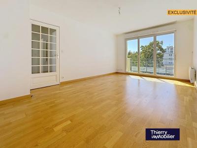 For sale Nantes 2 rooms 45 m2 Loire atlantique (44300) photo 2