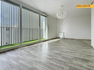 For sale Nantes 2 rooms 42 m2 Loire atlantique (44300) photo 1
