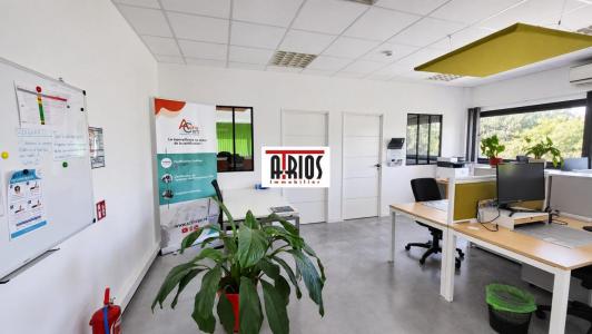 For rent Six-fours-les-plages 101 m2 Var (83140) photo 2